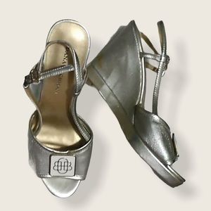 Dana Buchman Amalfi Gold Wedge Shoes